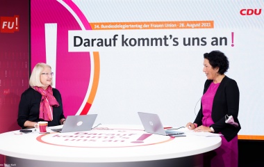 Hedi Thelen und Kristy Augustin