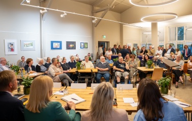 Bürgerdialog im Café miteinander, Foto: Edgar Stütz