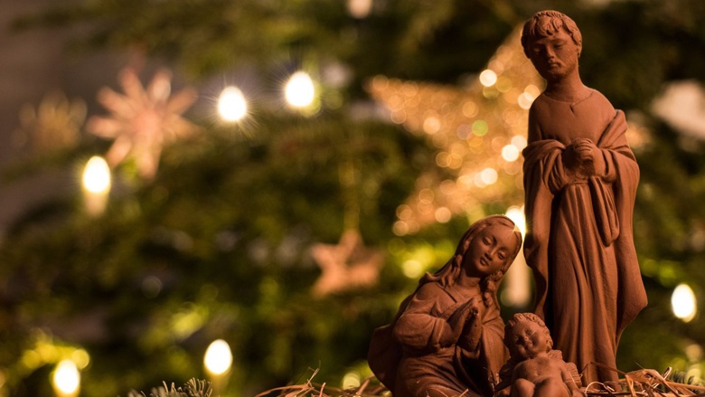 Wir wünschen Ihnen allen ein gesegnetes Weihnachtsfest!